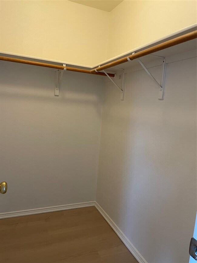 Building Photo - 289 Spring Branch Loop