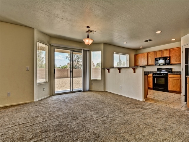 Building Photo - 15409 W Mercer Lane