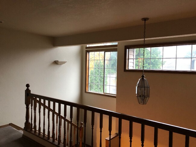 Building Photo - 10336 NE 201st Pl