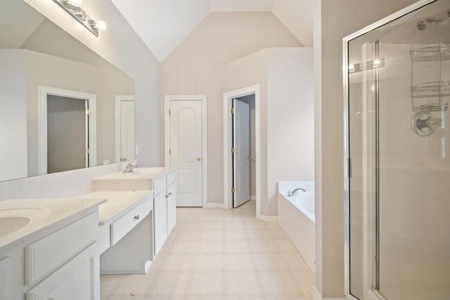 Building Photo - 961 College Pl Ct NW