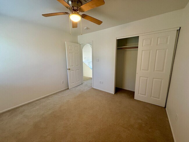 Building Photo - Condo near Mesa del Sol Golf Course