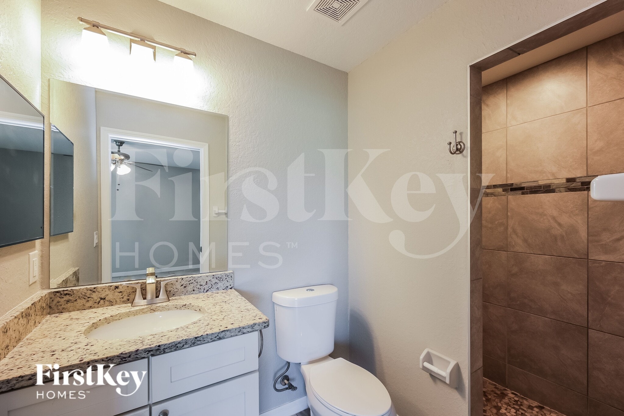 Building Photo - 13057 Feldman Ave