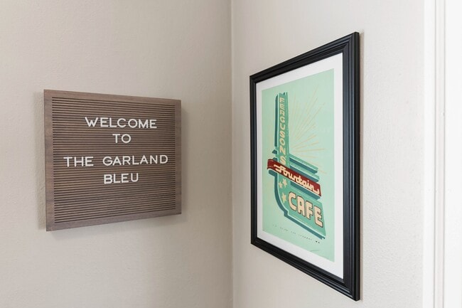 Building Photo - The Garland Bleu 3 bedroom home (Furnished)