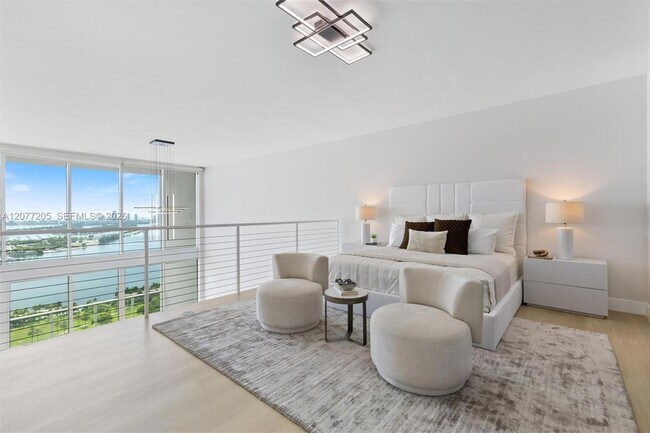 Building Photo - 1040 Biscayne Blvd