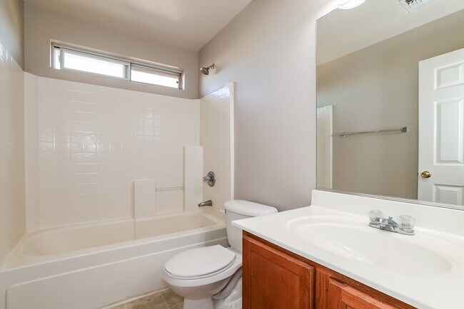 Building Photo - 22553 W Desert Bloom St