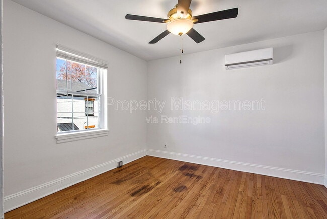 Building Photo - 205 Duncan St