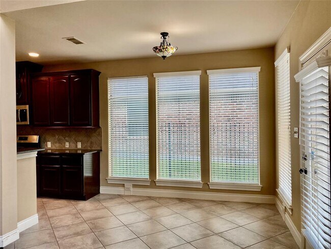 Building Photo - 25503 Lockspur Dr