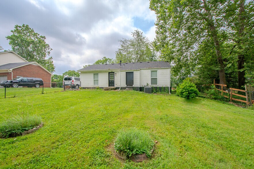 Building Photo - 1335 Heafer Rd