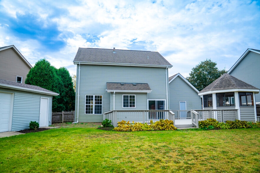 Building Photo - 1629 Silver Springs Ct