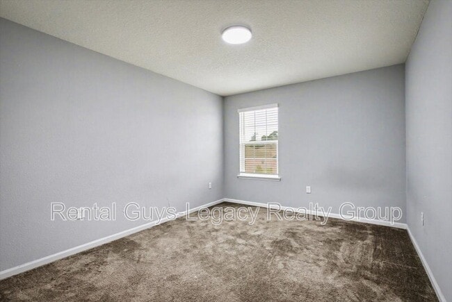 Building Photo - 5054 Oak Bend Ave