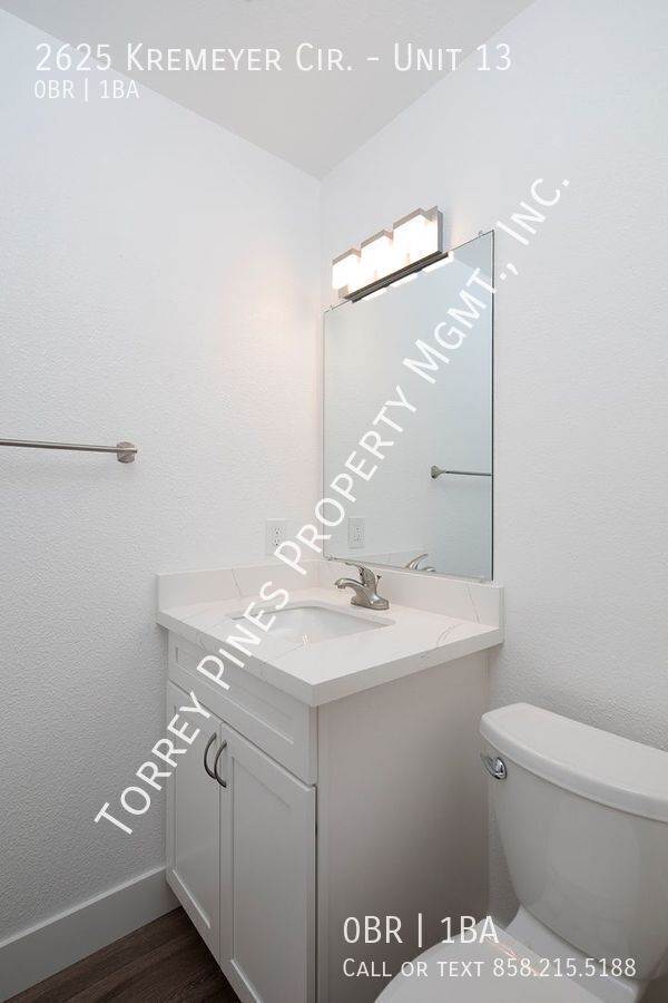Building Photo - 2625 Kremeyer Cir