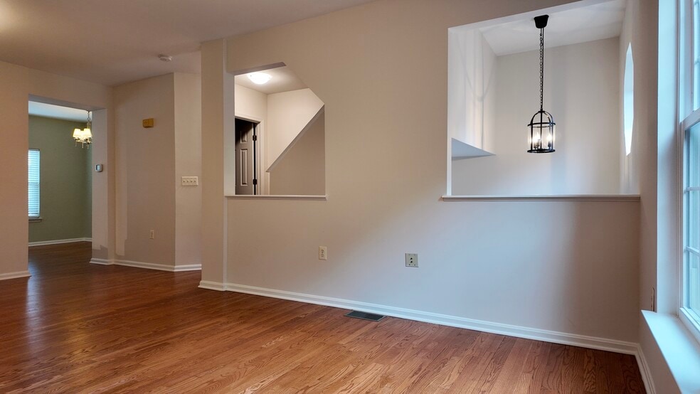 Living Room - 4094 Fountainside Ln