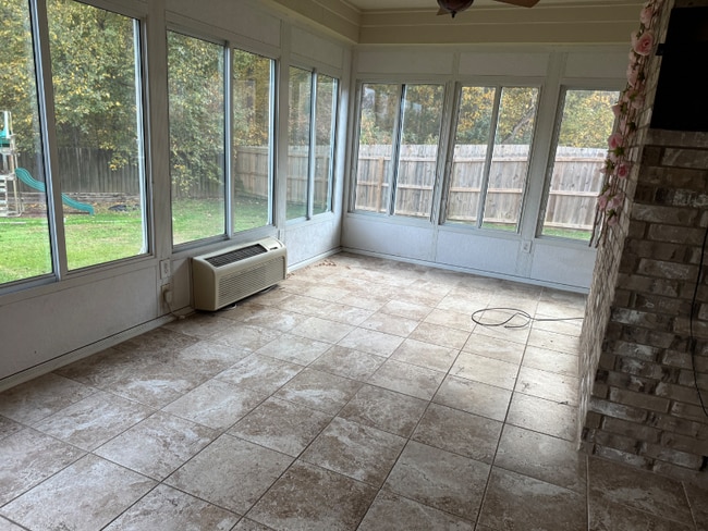 Building Photo - 4536 Marble Hill Ln