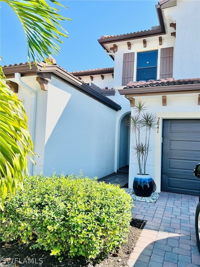 Building Photo - 7841 Bristol Cir