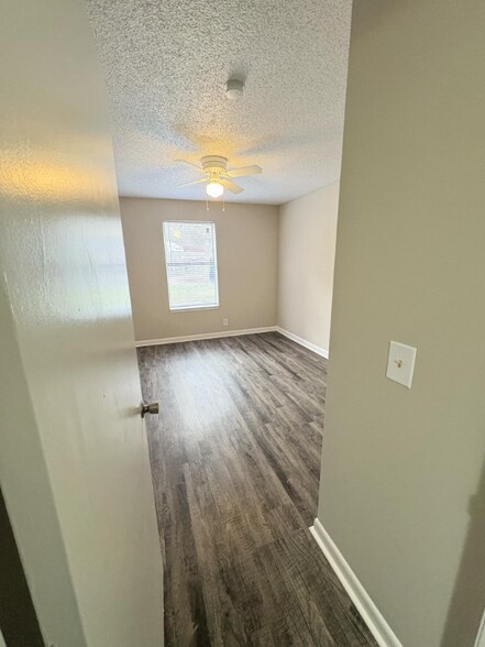 Building Photo - 4601 Packard Dr
