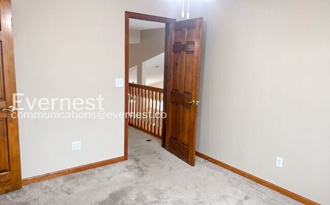 Building Photo - 4369 Houser Dr