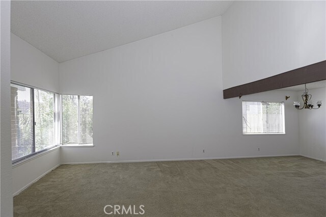Building Photo - 3050 Wildwood Ave