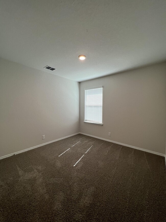 Building Photo - 15315 Shortwing