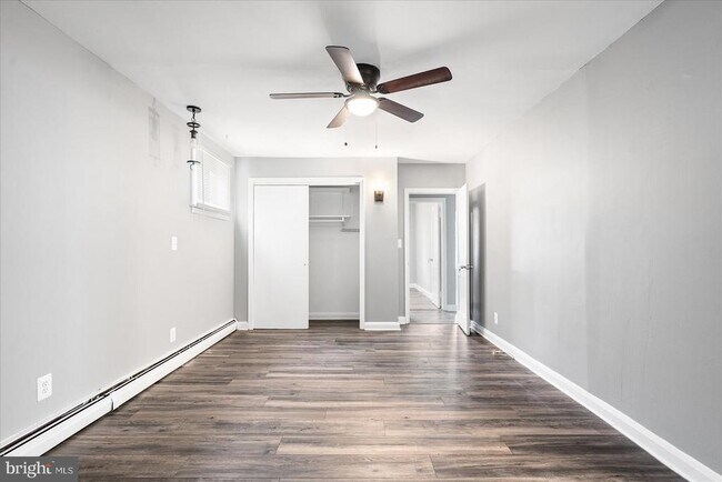 Building Photo - 303 Miles Rd