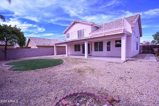 Building Photo - 8807 W Wedgewood Dr