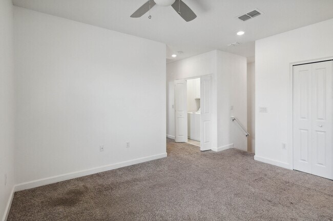 Building Photo - 1318 Royal St. George Blvd