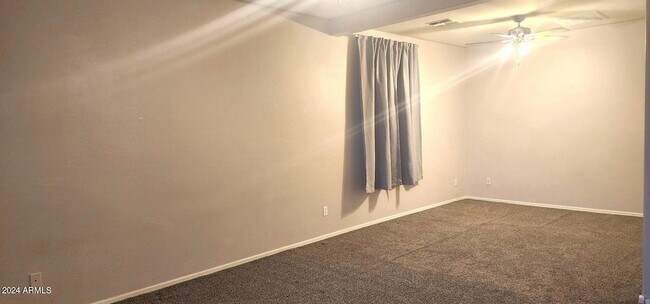 Building Photo - 7410 W Darrel Rd