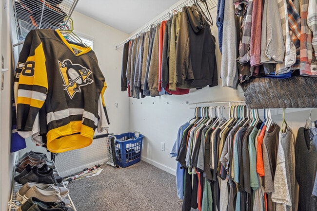 Building Photo - 3524 Massey Ridge Ct