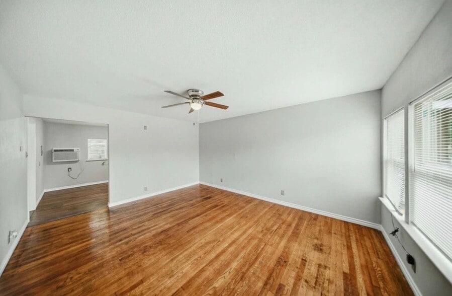 Building Photo - 435 Avondale Ave