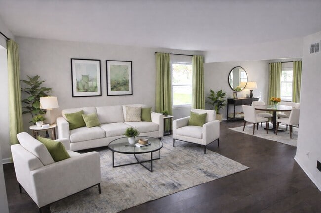 Building Photo - 508 Pembroke Rd SW