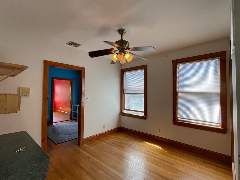 Building Photo - 81 Tremont St