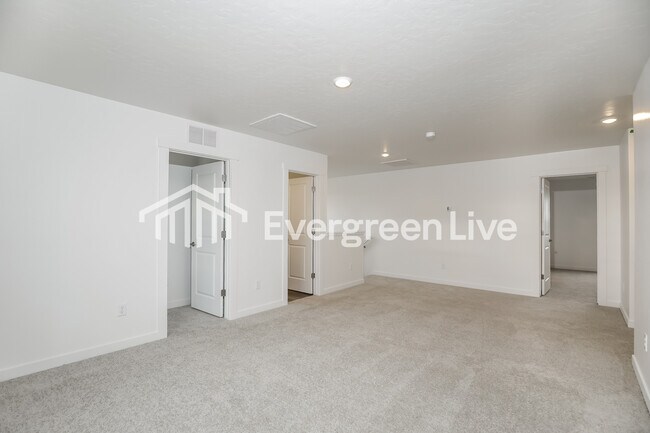 Building Photo - 9188 W Inspirado St