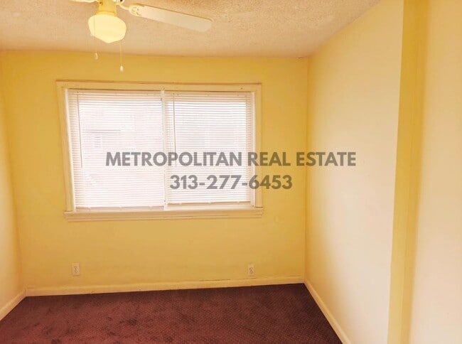 Building Photo - 35130 June Dr