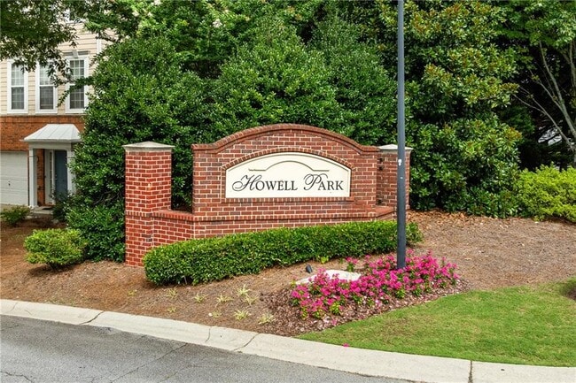 Building Photo - 4100 Howell Park Rd