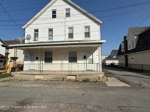 Building Photo - 216-216 14th Ave