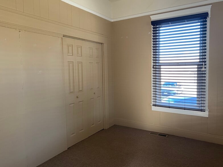 Building Photo - 307 E Ocean Ave