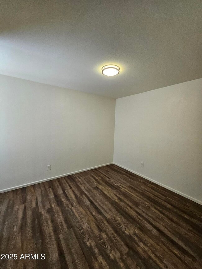 Building Photo - 1221 E Harmony Cir