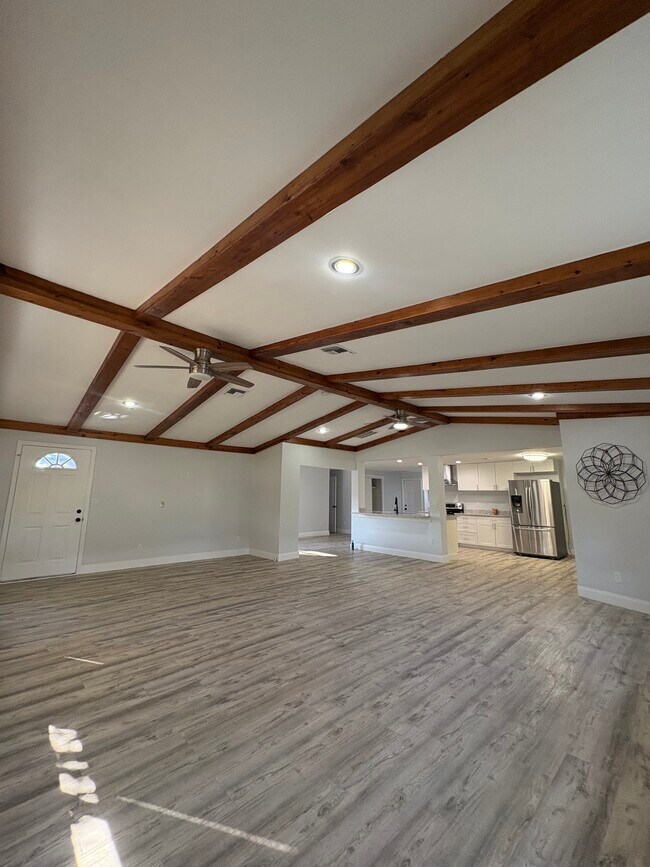 Building Photo - 27989 Lance Dr