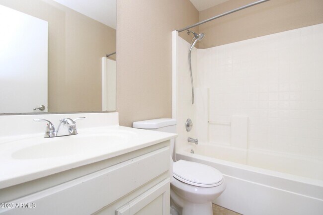 Building Photo - 11514 E Contessa St