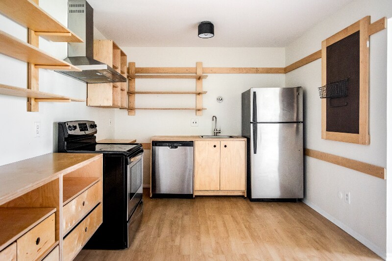 Building Photo - 1575 Cherboneau Pl