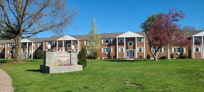 Building Photo - 89 Salmon Brook Dr