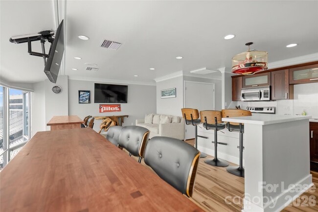 Building Photo - 4721 Morehead Rd