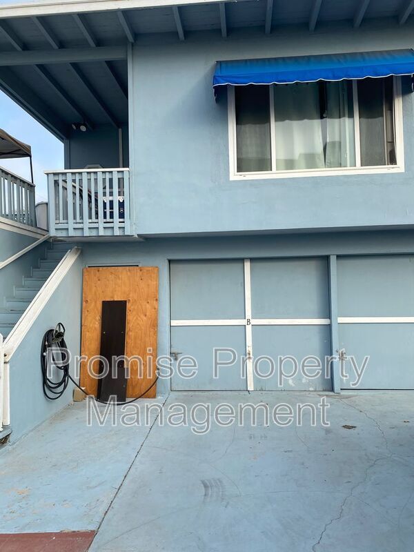 Building Photo - 934 S Myers St