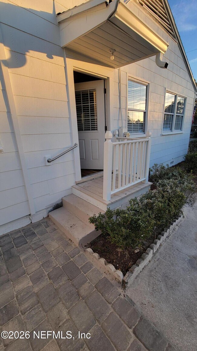 Building Photo - 4625 Riverdale Rd