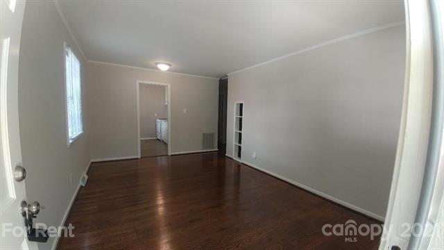 Building Photo - 3008 Marlborough Rd
