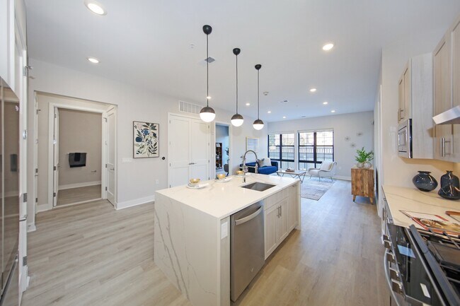 Open floorplans with lots of light - Mosaic