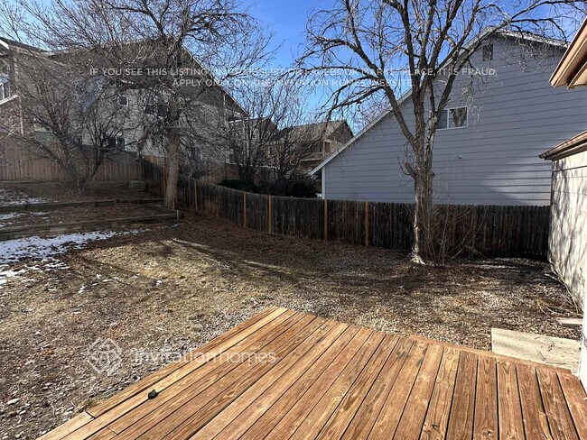 Building Photo - 21320 E Aberdeen Pl