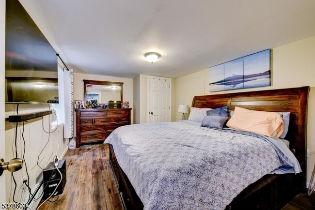 Building Photo - 605 County Rd 565