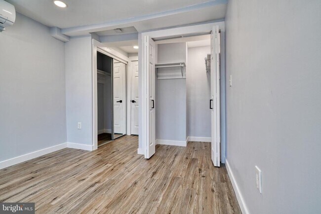 Building Photo - 1125 Washington Blvd