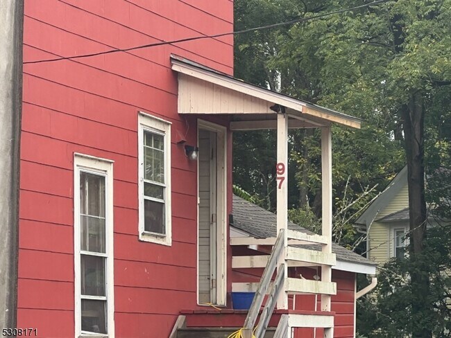 Building Photo - 97 Kennedy Rd