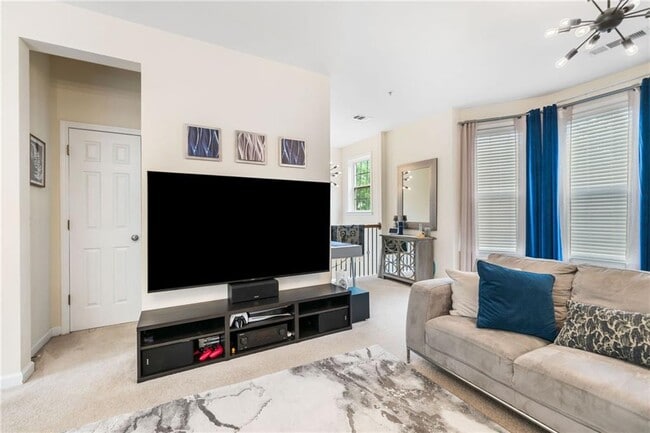 Building Photo - 11279 Musette Cir